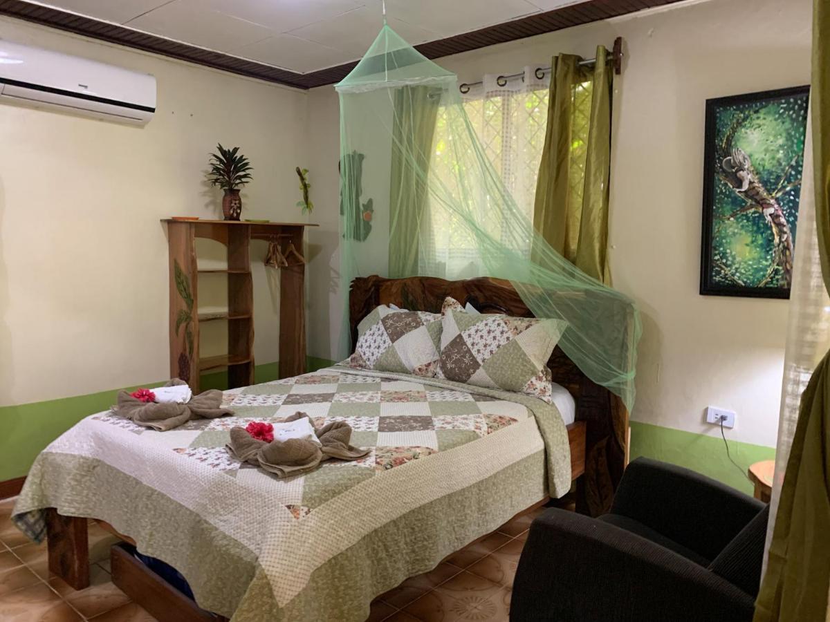 Cabinas Tito Кахуіта Екстер'єр фото