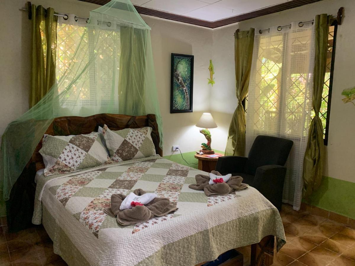 Cabinas Tito Кахуіта Екстер'єр фото